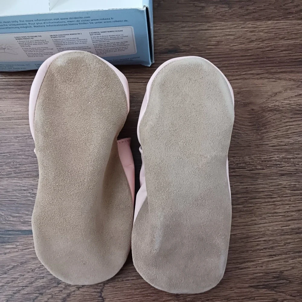 Robeez Stride Rite Beach Bear Pastel Pink Leather Soft Soles Shoes 3-4 Years